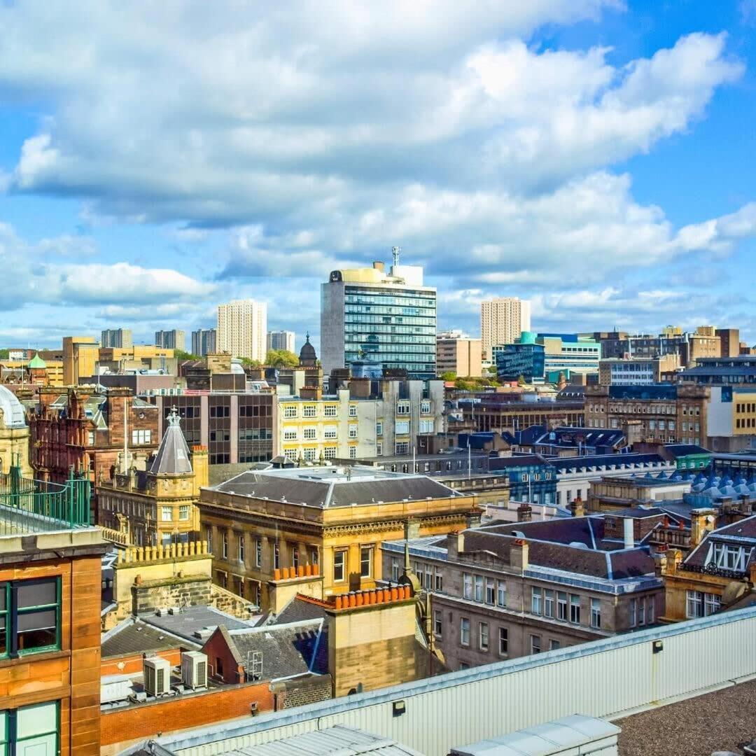 Modern And Refurbished Flat In Merchant City Glasgow Exterior foto